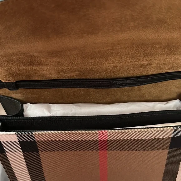 Burberry Macken House Check Derby Leather Crossbody bag - Picture 8 of 13
